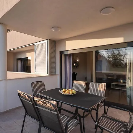 Mato 1 Apartamento Zadar