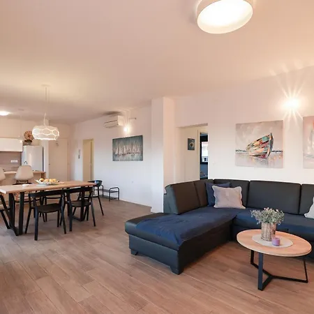 Mato 1 Apartamento Zadar